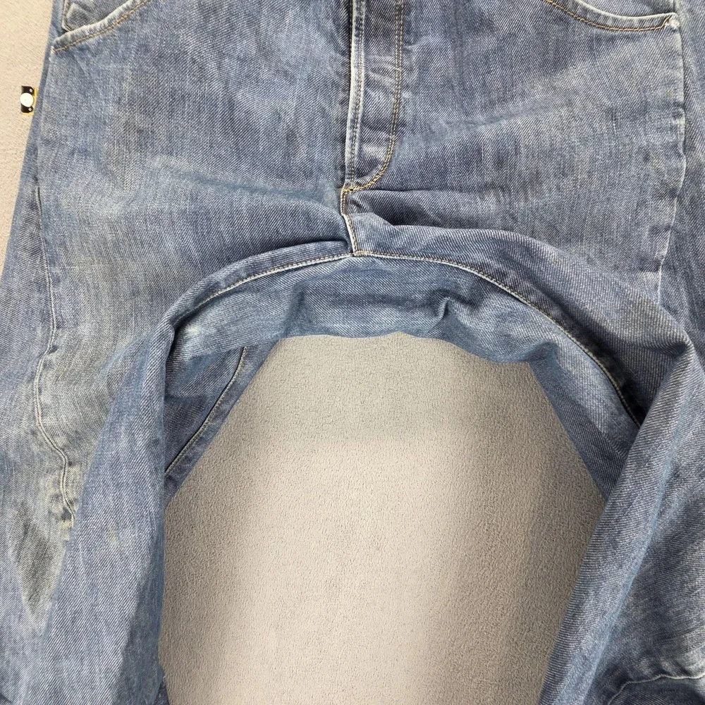 VTG Levis Engineered Jeans Mens Twisted One Pocket Buckle Y2K Stains‎ Fits 29x30